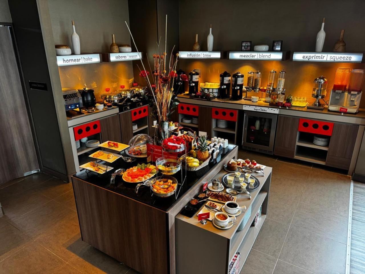 Hampton By Hilton Cali Hotel Luaran gambar